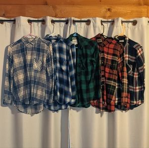 Lot of 5 American Eagle flannel shirts